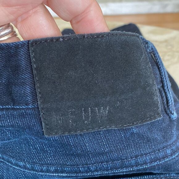 NEUW Lou Slim Fit Stretch Jeans - Picture 9 of 13